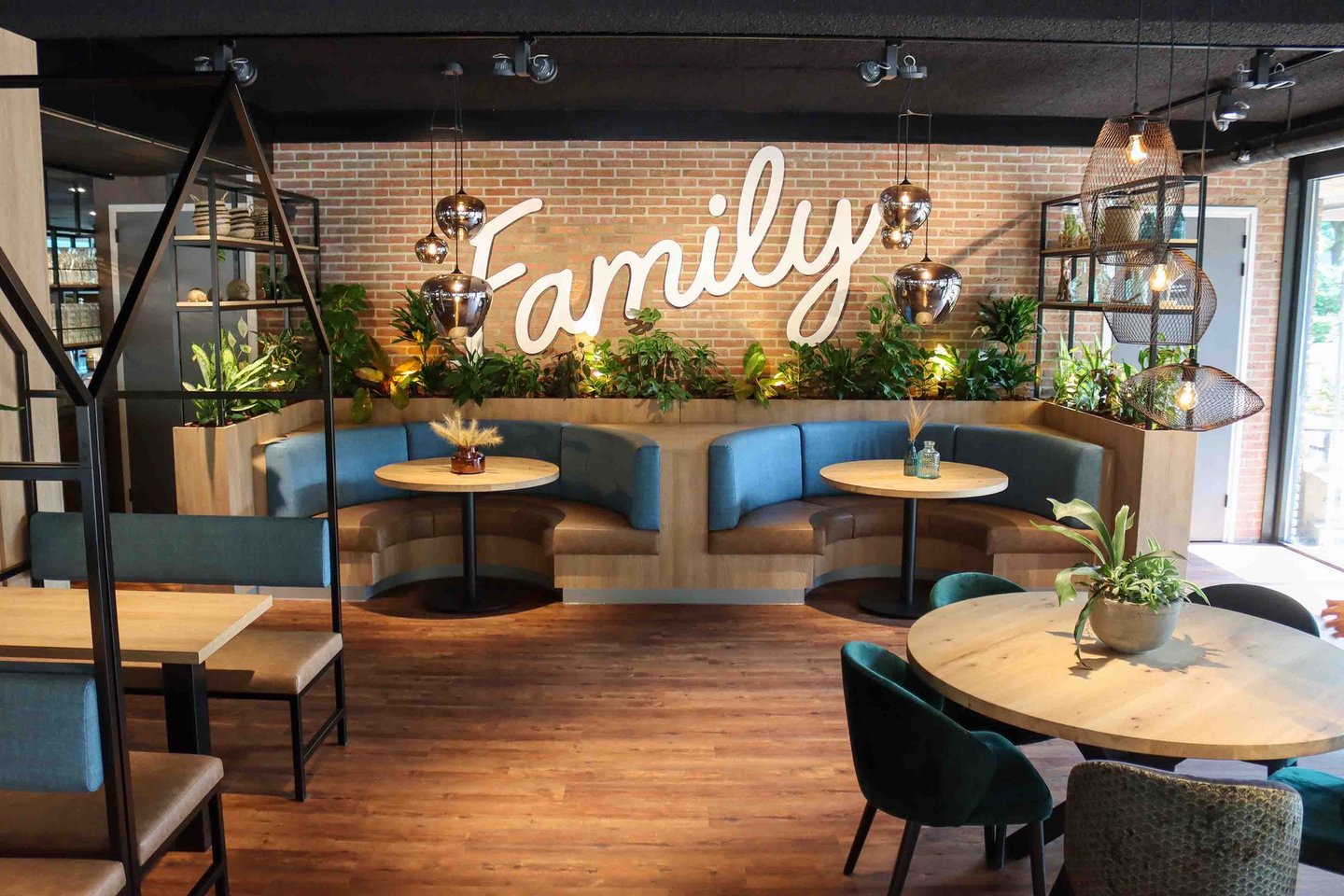 binnen eten bij family appelscha